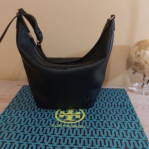 Tory Burch McGraw Hobo Bucket